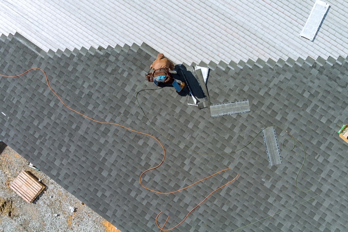 roof installation in Rockville MD new shingles