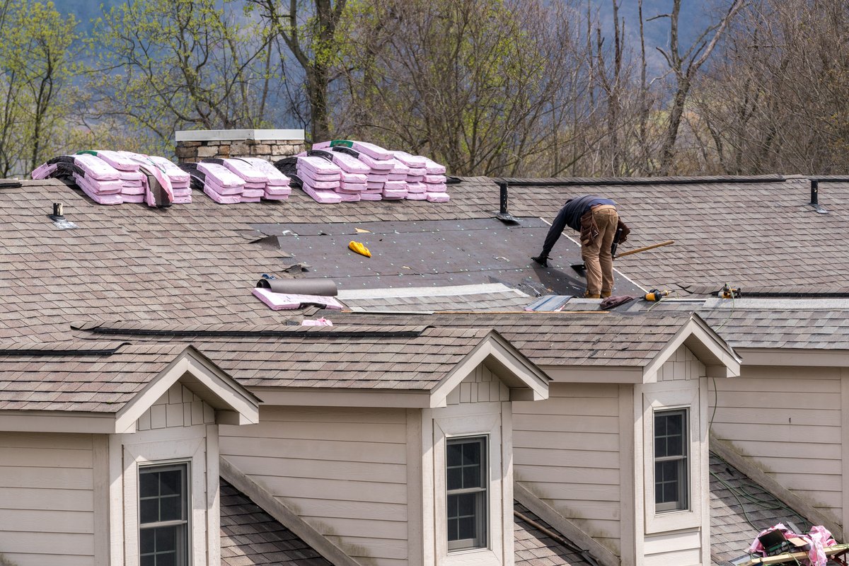 roof replacement in Silver Spring MD tear-off